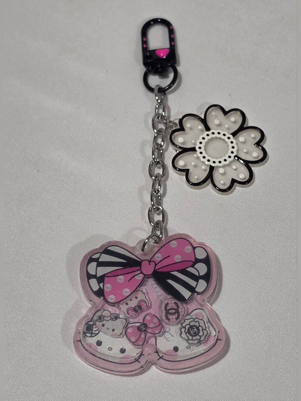 Kids Pink Bow & Cat Charm Keychain - Cute Pendant Accessory